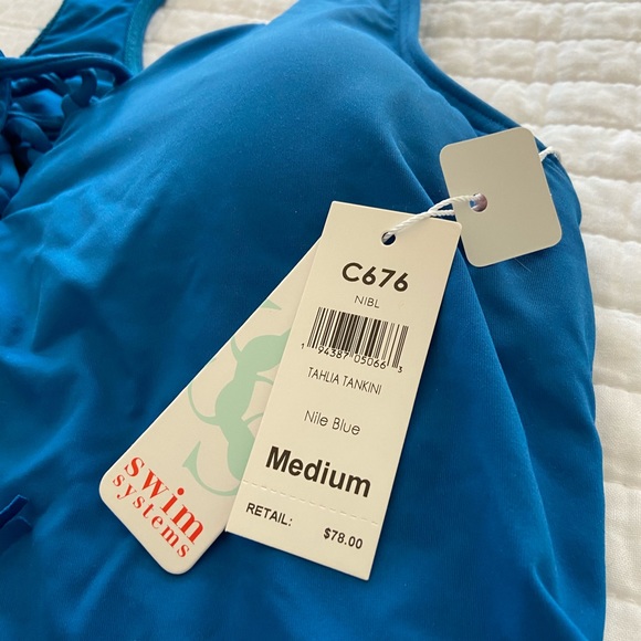 Bathing suit - Picture 2 of 4